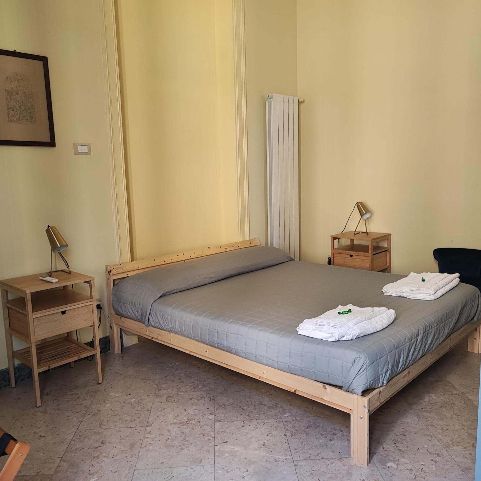 Casa Vacanze Da Ruggero Al Massimo Palermo Ngoại thất bức ảnh